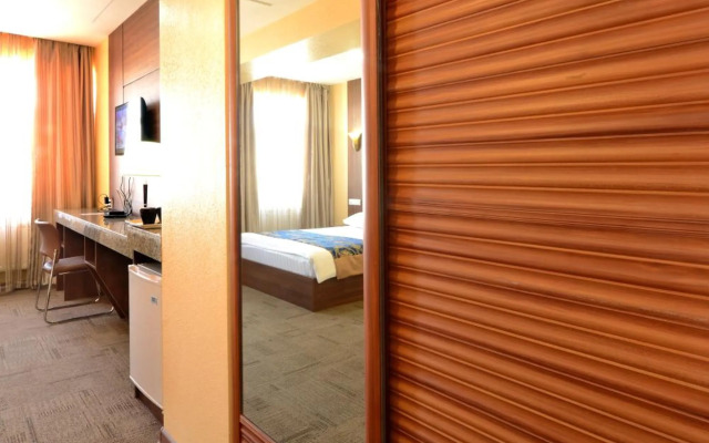 Zolo Hotel