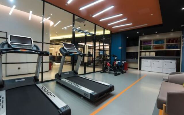 CJIA Apartment (Shenzhen Bao'an Fanshen Subway Station)