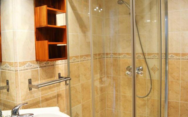 Appartement Bormes-les-Mimosas, 1 pièce, 3 personnes - FR-1-251-393