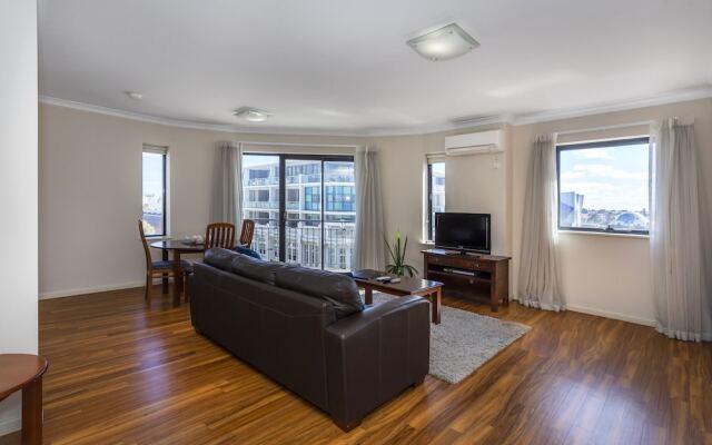 Perth West End Apartment 406