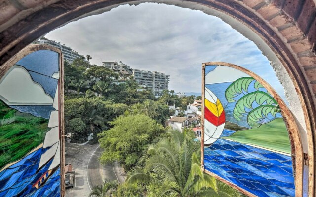 Puerto Vallarta Condo w/ Pool - Walk to La Playa!