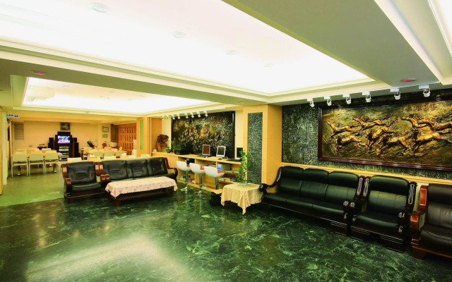 The Lion Hotel