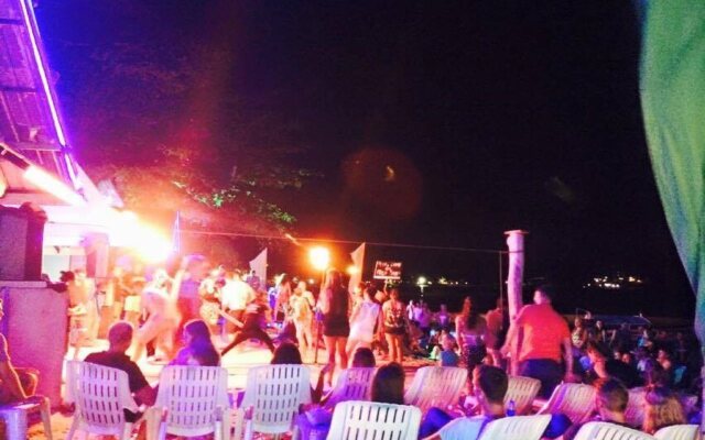 The Beacha Club