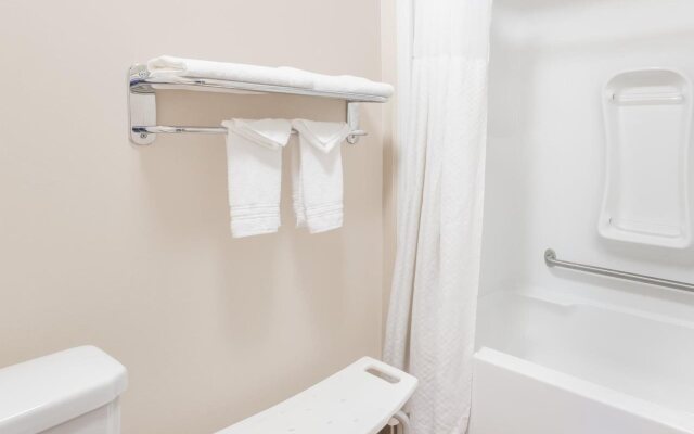 Park Hill Inn & Suites