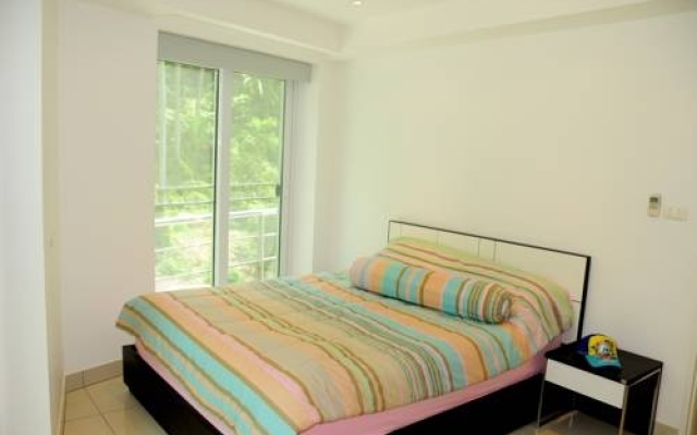 Kata Hill Seaview Apartment