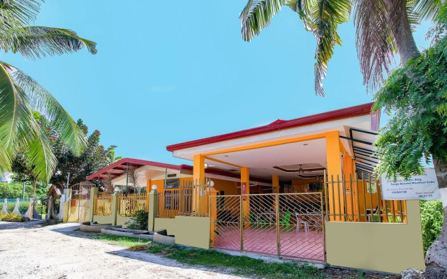 J5 Guest House & Restobar
