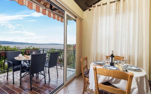 Beautiful Apartment in Opatija With Wifi and 3 Bedrooms