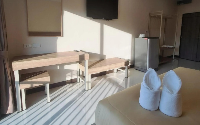 Grand Maihom Hotel