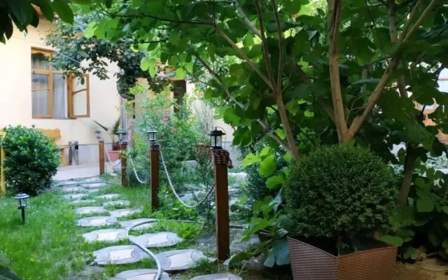 Hostel & Guest House Sim-Sim