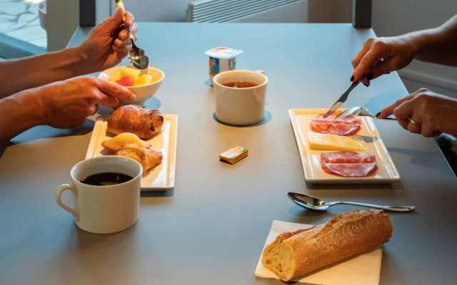 Ibis Orleans Nord Saran