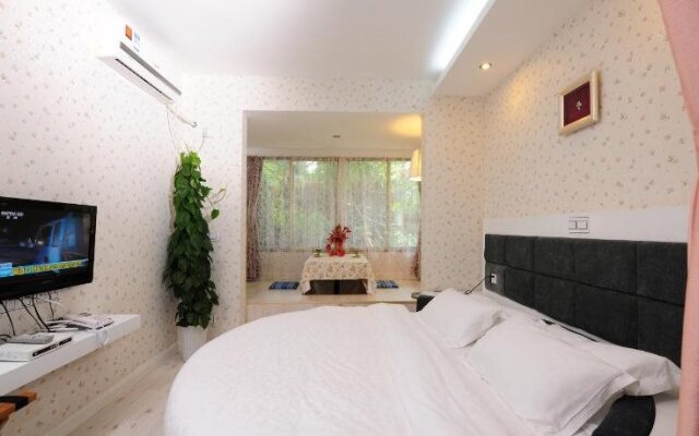 V. HOME Inn (Yangshuo West Street Branch)