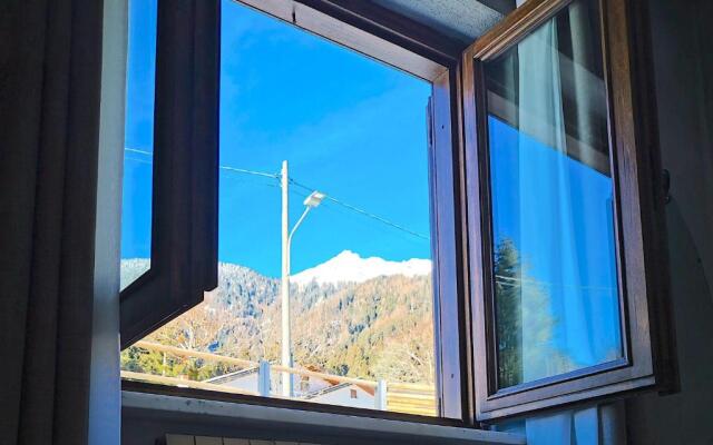 Chalet Bornhome CIR O17022