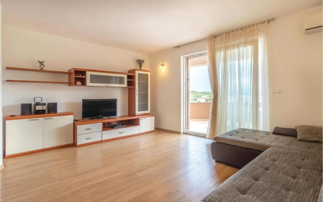 Holiday home Ivusini XIV V