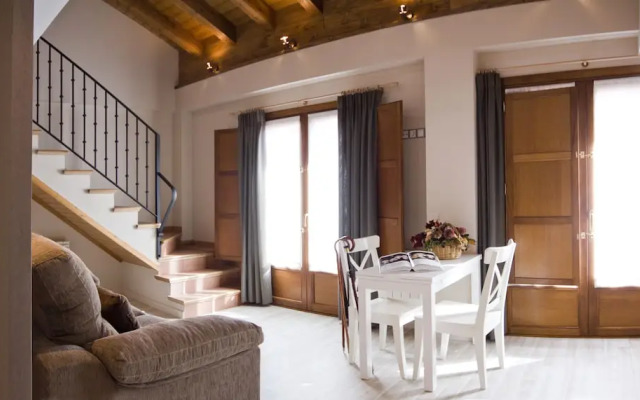 Apartamentos Turísticos Lladito