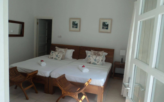 Petit Baie Chalets