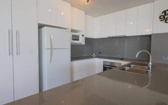 Rocks Resort Currumbin Beach