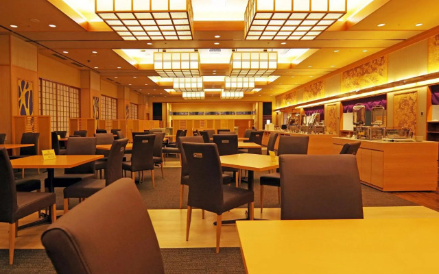 Hotel Ravie Kawaryo