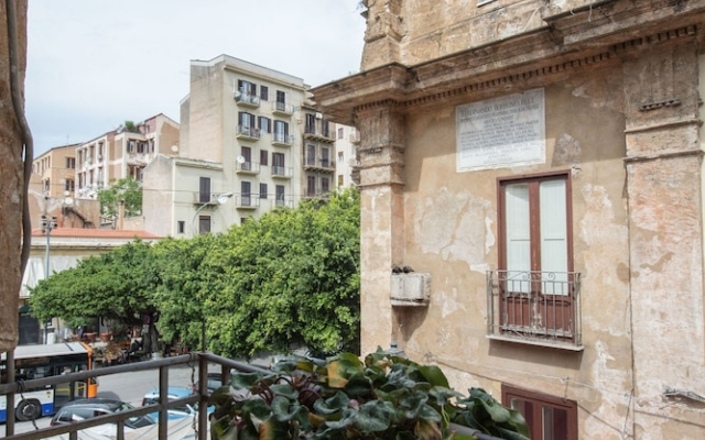 Porta Carini Terrace by Wonderful Italy