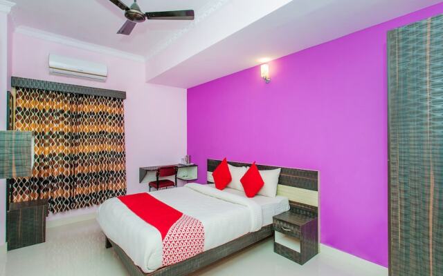 OYO 16842 Brahma Inn