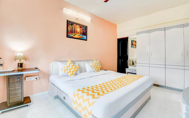 FabHotel Corporate Residency - Nr. Balaji Business Centre