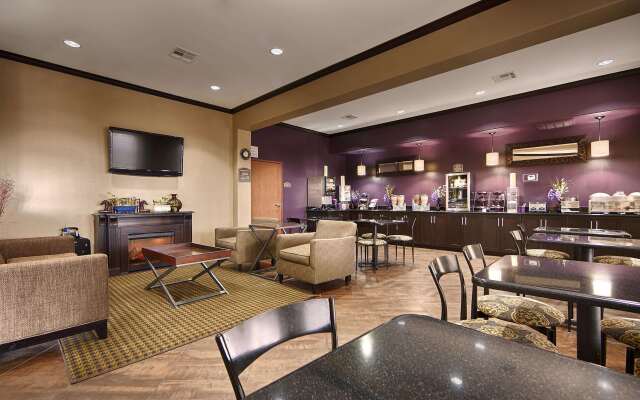 Best Western Giddings Inn & Suites