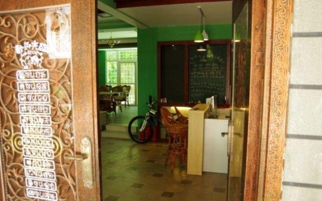 Huandao Qixing Hostel