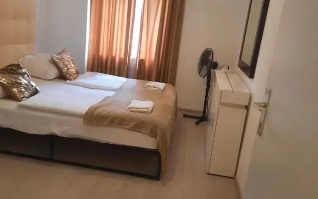 Budget 2BR Apartment For Extended Stay