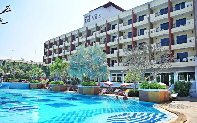 Lek Villa