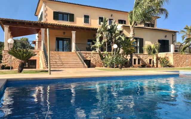Villa Can Bou