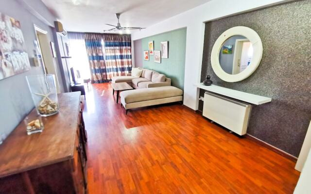 Sun Kissed Apartment