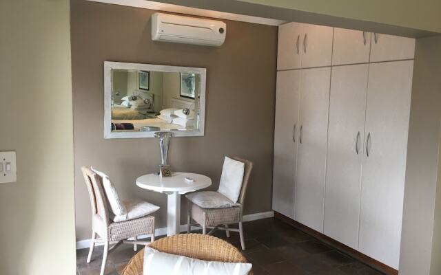 123 Ocean View Drive Apartment