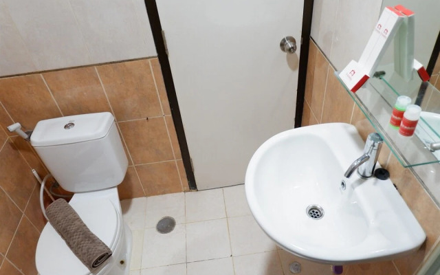Pool View Studio Apartment Tamansari Sudirman