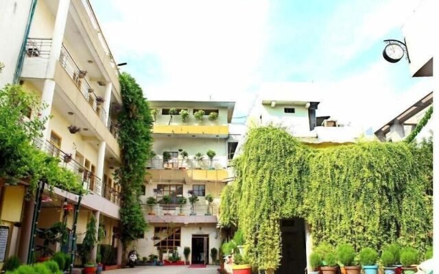 SVC INN Gwalior