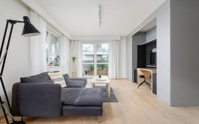 Stawowa Apartment Cracow by Renters