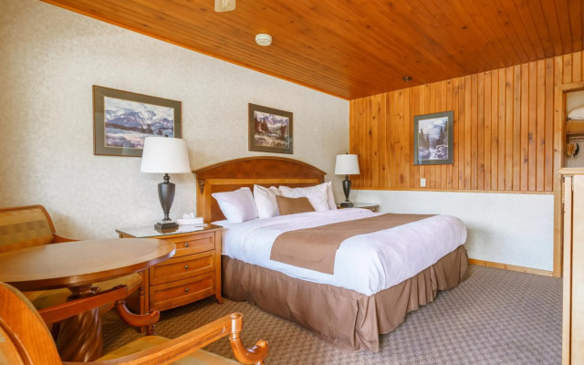 The Crossing Resort