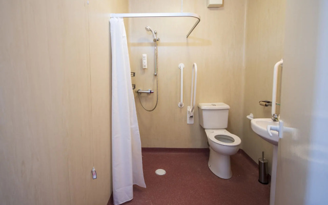 The Stromness Hotel by Paymán Club