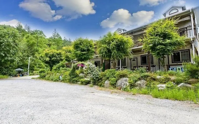 Kapyeong neorul Krida Pension