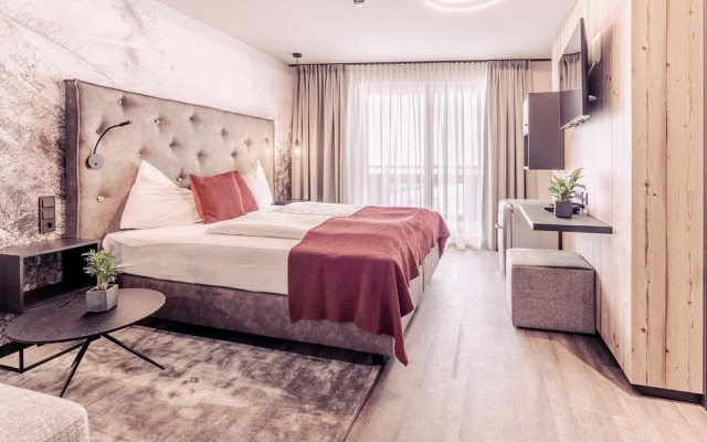 Hotel Astrid - Ski In & Ski Out