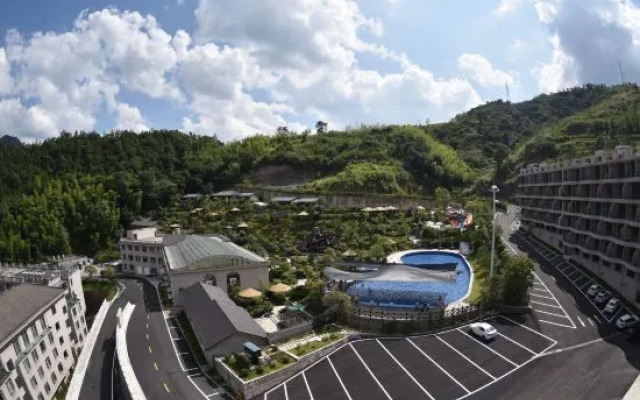 Pan'an Dapanshan  Hot Spring Villa