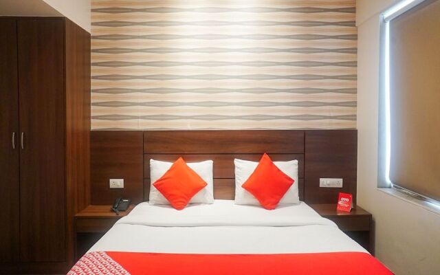 OYO Flagship 15614 Hotel Olive KEM Hospital