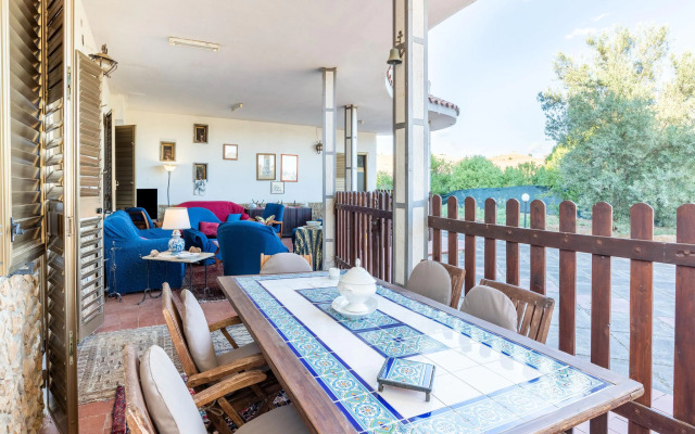 Alluring holiday home in Assoro with private pool