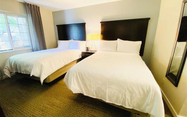 Sonesta ES Suites Dulles Airport