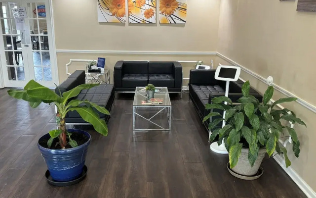 Baymont Inn & Suites Thomasville