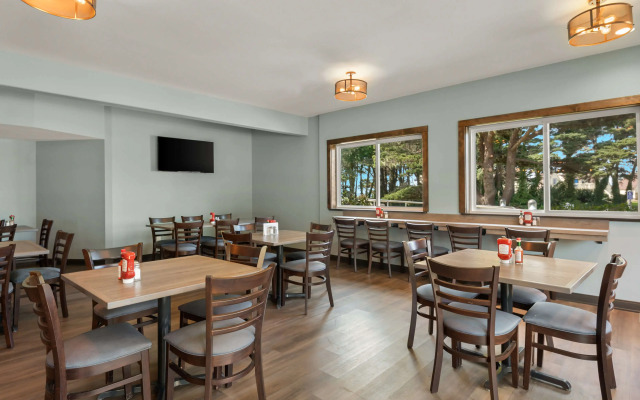 Best Western Inn At Face Rock
