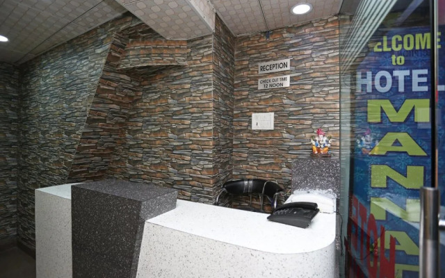 OYO 18782 Hotel Mannat