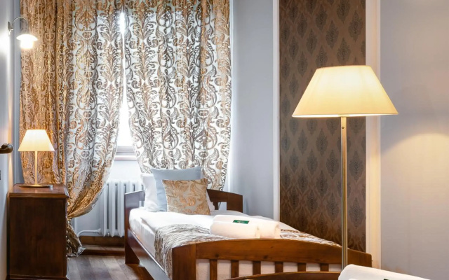Hotel Baron