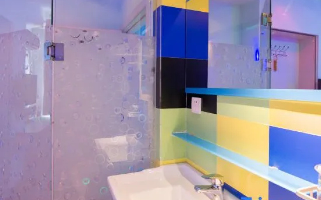 Danyang Yulai Theme Hotel – Bathroom – Zhenjiang