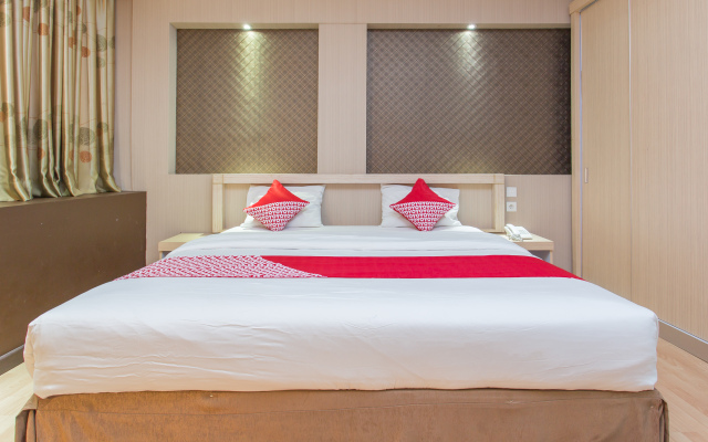 OYO 663 Hotel Sejati
