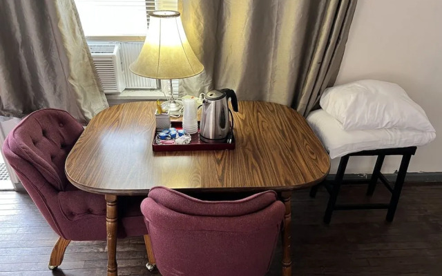 Great House Motel