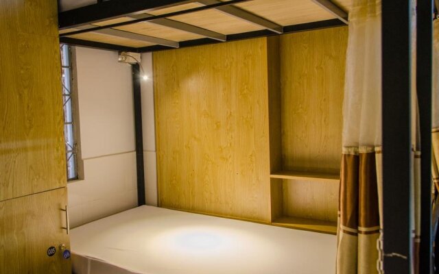 Share Dorm Hostel